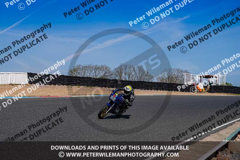 enduro digital images;event digital images;eventdigitalimages;mallory park;mallory park photographs;mallory park trackday;mallory park trackday photographs;no limits trackdays;peter wileman photography;racing digital images;trackday digital images;trackday photos